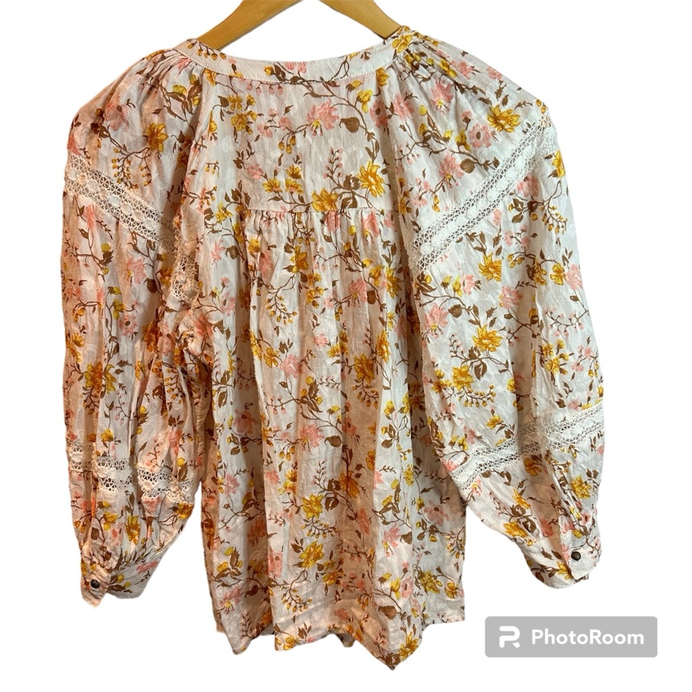 by Anthrolopogie Hester & Orchid Floral Lace Full Button Down Blouse Size Small - Picture 2 of 5